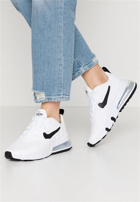 Witte Nike Schoenen online kopen .